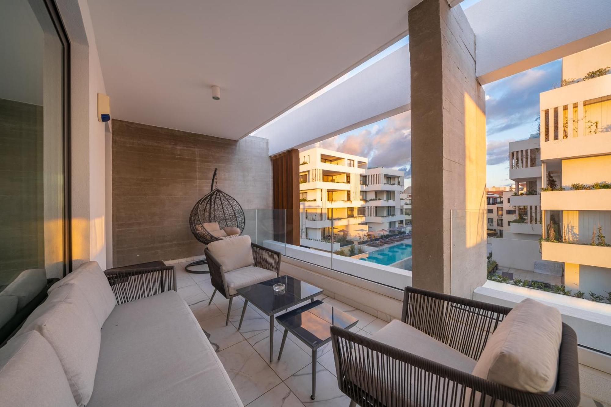 Downtown Park Lejlighedshotel Paphos Værelse billede